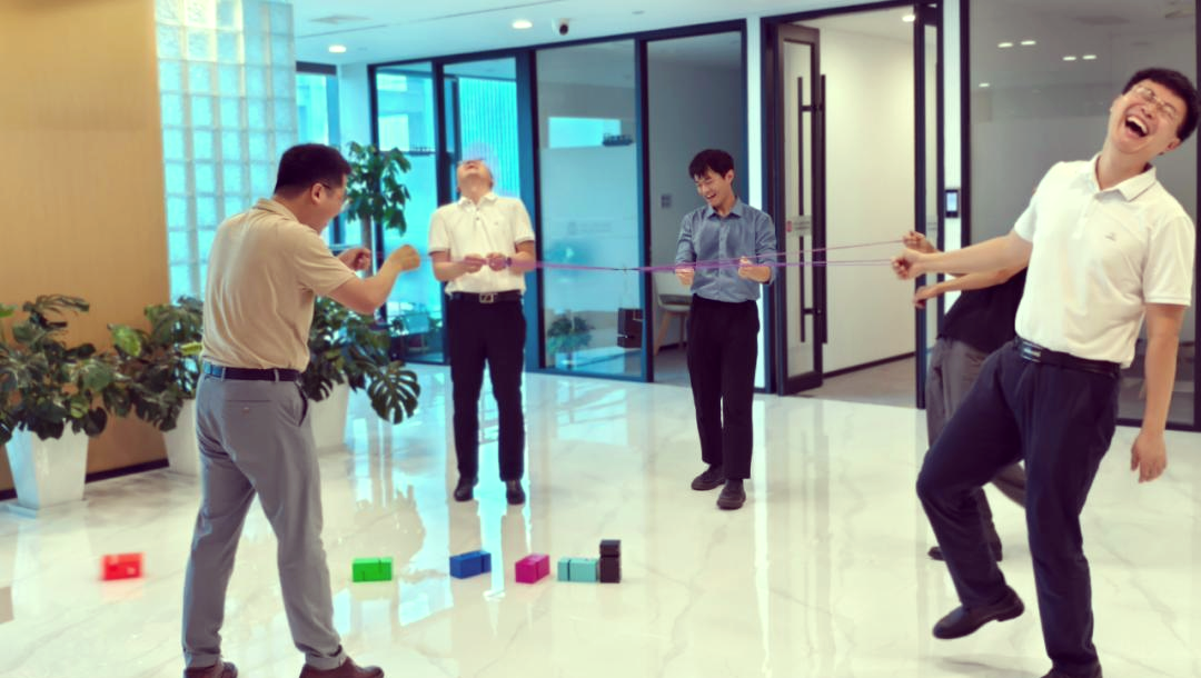 包含团队配合的默契程度，决定着比赛走向的词条