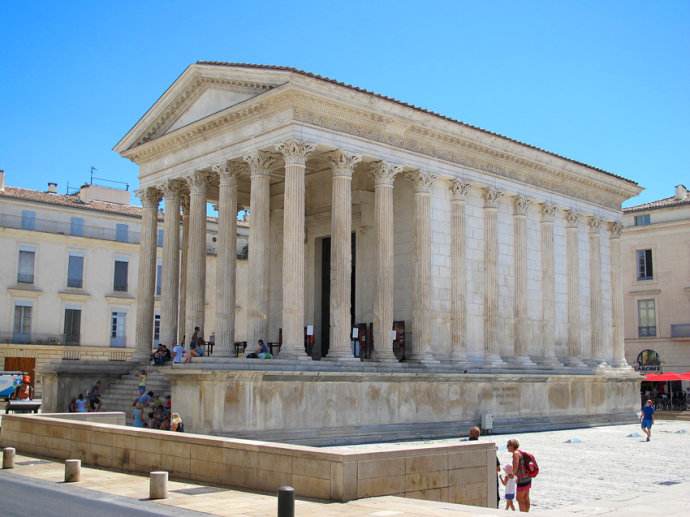 芬兰后卫稳固如山，欧洲竞技场上烽烟滚滚的简单介绍